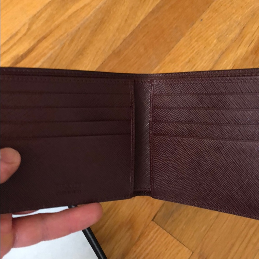 Men’s Prada wallet - Picture 6 of 7